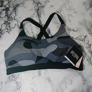 36C NWT Victoria's Secret camo sport bra